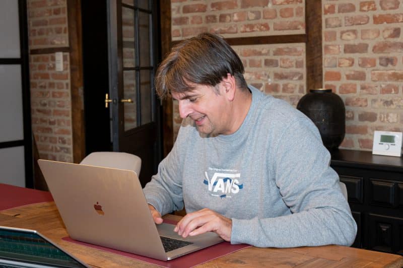 Macbook